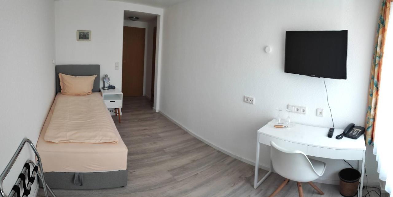 Hotel Schiff Раштатт Экстерьер фото